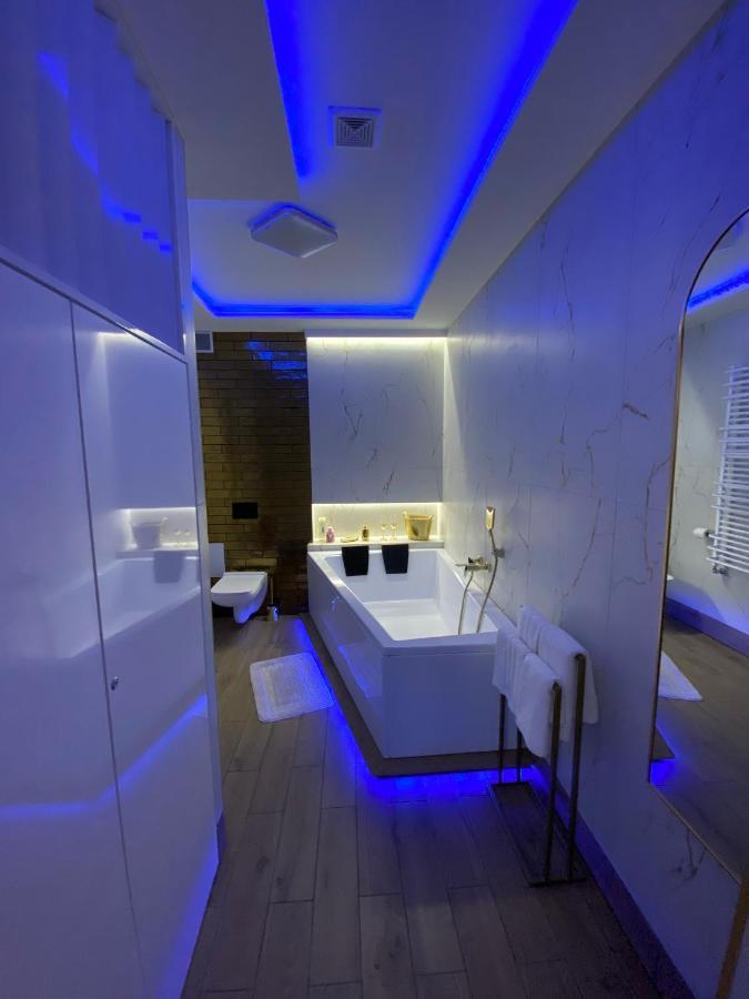 Apartament "Love" Centrum Z Duza Wanna Dla Dwojga Hnězdno Exteriér fotografie