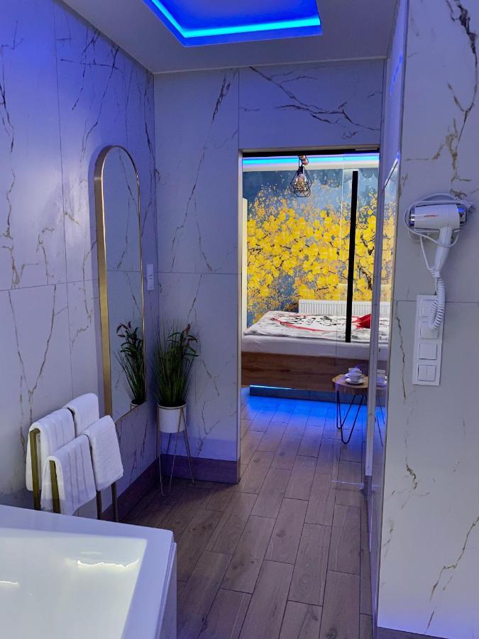 Apartament "Love" Centrum Z Duza Wanna Dla Dwojga Hnězdno Exteriér fotografie