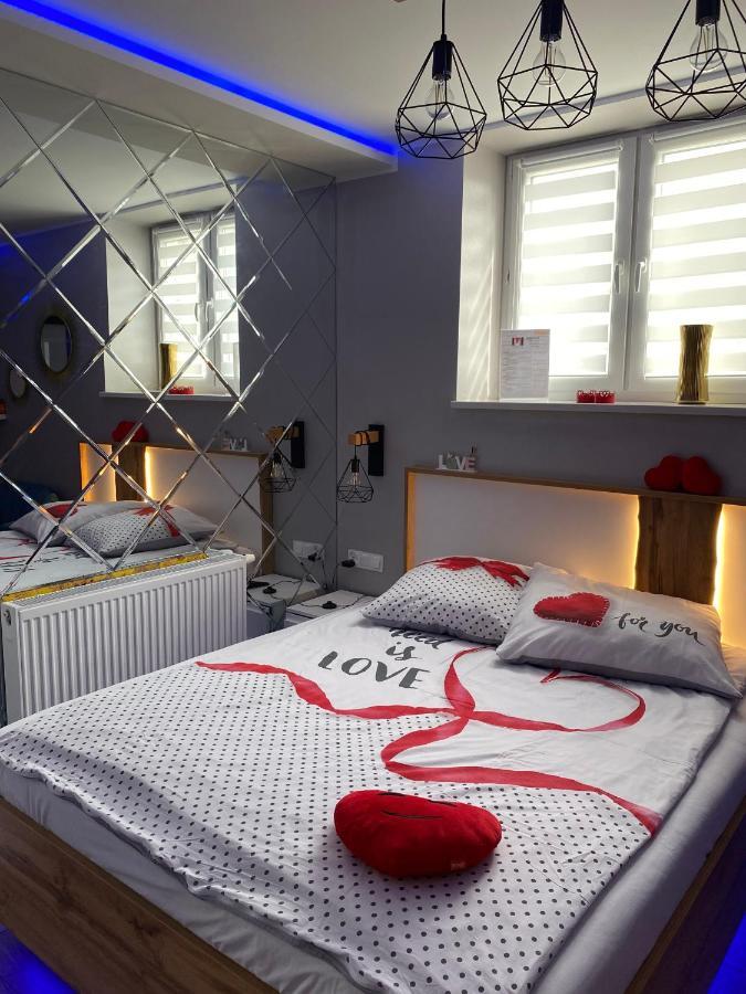 Apartament "Love" Centrum Z Duza Wanna Dla Dwojga Hnězdno Exteriér fotografie