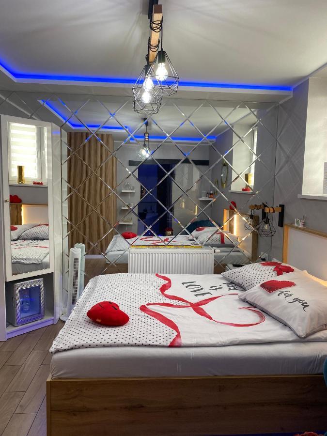 Apartament "Love" Centrum Z Duza Wanna Dla Dwojga Hnězdno Exteriér fotografie
